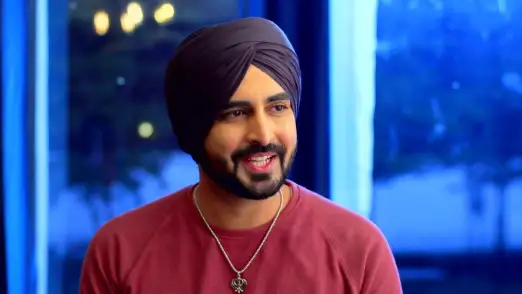 Navjot Gives Preet a Gift Episode 6