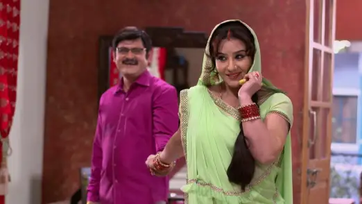 Manmohan tries spending time with Anita - Bhabi Ji Ghar Par Hai Episode 10