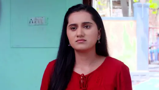 Naina Returns the Cheque to Vikramjeet Episode 6