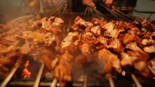 Chef Ranveer Brar tastes the food of Old Delhi - The Great India Rasoi Season 2 Episode 5