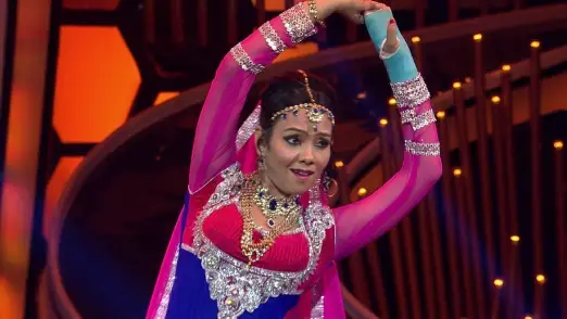 Zoya makes everyone emotional - Dance India Dance Super Moms Season 1 Episode 19