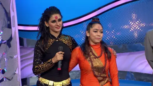 Dancing Superstars from Season 1, 2 and 3 at the show - Dance India Dance Super Moms Season 1 Episode 23