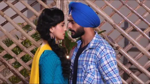 Veer saves Mahi - Kamli Ishq Di Episode 8