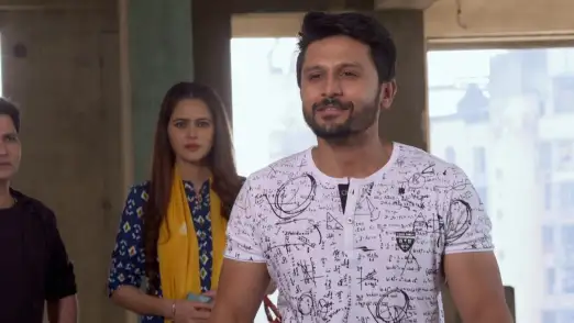 Kapoor's words shock Siddhant - Kaay Ghadla Tya Ratri? Episode 1