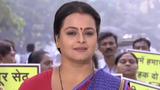 Kamla threatens Neetu - Ek Mutthi Aasmaan Season 3 Episode 24