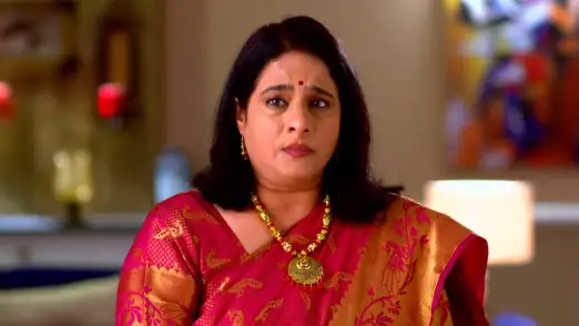 Omkar goes to Nalu's house - Yeu Kashi Tashi Me Nandayla Episode 4