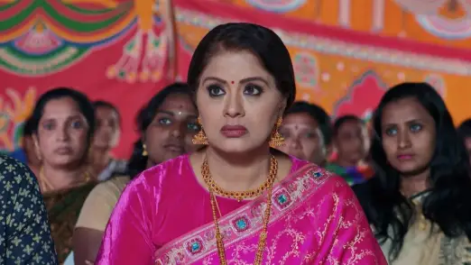 Saraswati's parents help Vidyadevi - Bahuriya No. 1 Episode 3