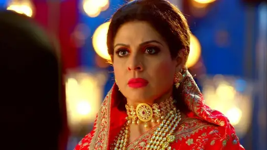 Veer brings an unconscious Rani to the palace - Apna Time Bhi Aayega Episode 2