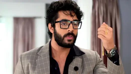 Sonali blames Radhika - Radhika Episode 9