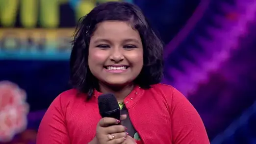 Watch Vaishnavi Gets A Standing Ovation From The Judges And The Jury Panel th October 18 Sa Re Ga Ma Pa Little Champs Season 2 Sa Re Ga Ma Pa