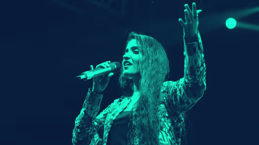 Asees Kaur