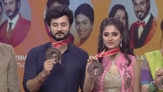 ZEE Tamizh Kudumbam Viruthugal 2019 TV Serial Watch ZEE Tamizh Kudumbam Viruthugal 2019 Online All Episodes 1 7 on ZEE5