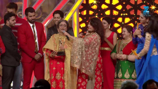 Watch Zee Rishtey Awards 2018 Tv Serial From Online Zee5 Watch how they are preparing here. watch zee rishtey awards 2018 tv serial