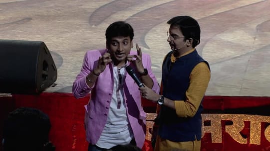 Watch Zee Marathi Awards 2018 Tv Serial From Online Zee5 Sanjay leela bhansali's bajirao mastani, like other awards shows held this year, ruled the zee cine awards too with as much as seven trophies in its kitty.