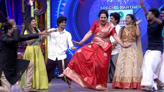 Watch Zee Pullingo Tv Serial From Zee Tamil Online Zee5