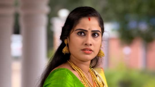 Watch Karthika Deepam Oct 10 2020 Full Episode Online In Hd Zee5 In .karthika deepam story in malayalam karthika deepam serial today episode l karthika. zee5
