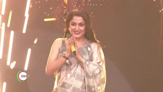 Watch Zee Telugu Kutumbam Awards 2020 Nov 11 2020 Full Episode Online In Hd Zee5 Zee telugu #zeetelugukutumbamawards2018 #zeetelugu #teluguflame follow us. watch zee telugu kutumbam awards 2020