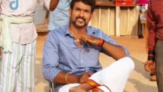 Watch Enjoy All The Episodes Of Mr And Mrs Rangegowda Tv Serial Online On Zee5 Kaushik have five sons, all of whom are married and well settled. episodes of mr and mrs rangegowda