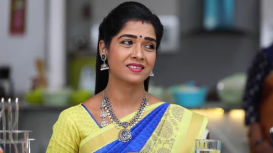 Watch Sembaruthi Tv Serial Webisode Of 30th December 2020 Online On Zee5 Watch 90+ live tv channels online including zee tv, zee marathi, zee news, bbc world, cnn, aaj tak, zee business & more channels in english watch popular tv serials which are available in your favourite languages: serial webisode of 30th december 2020