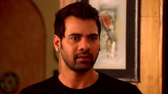 Watch Enjoy All The Episodes Of Sindhooram Tv Serial Online On Zee5 Otkryt stranicu «vadamalli» na facebook. episodes of sindhooram tv serial