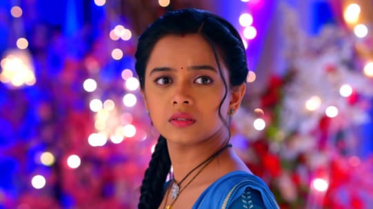Watch Apna Time Bhi Aayega Tv Serial 15th January 2021 Full Episode Online On Zee5 Watch desi tv serial apna time bhi aayega today. watch apna time bhi aayega tv serial