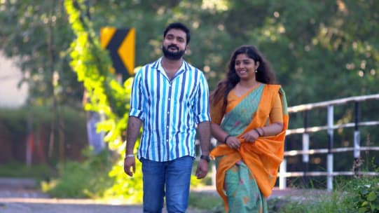 Www Ddtamil Com Serial Chembarathi Chembaruthi Dipawali In Location Celebration On Chembarathi Anand And Kalyani Combination Wiataden Viewers can also check latest episodes of chembarathi and other shows through zee5 application. wiataden