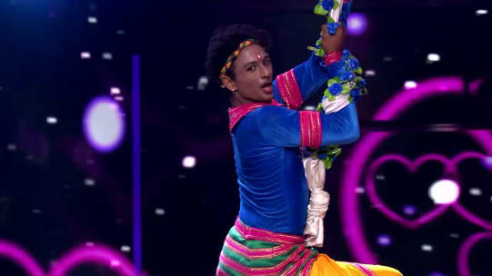Watch Dance Karnataka Dance 2021 Feb 14 2021 Full Episode Online In Hd Zee5 U lindy i pekstona problemy v otnosheniyah. watch dance karnataka dance 2021 feb 14