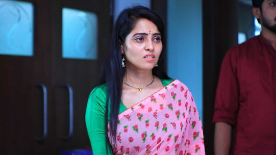 Watch Gattimela Tv Serial From Zee Kannada Tomorrow S Episodes Before Tv Online On Zee5 As time passes, vedanth starts to develop feelings for amulya but refuses to express it as his reputation is at stake. tv serial from zee kannada