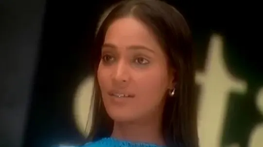 Saat Phere Episode 1 Zee tv has uploaded all of the episodes on youtube in 2012. saat phere episode 1