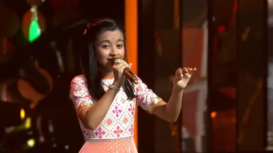 Watch Sa Re Ga Ma Pa Li L Champs 2020 Kids Show Online On Zee5 Zee tv aired kids singing talent hunt reality show saregamapa lil champs 2020 mega audition have been over on month march episodes week saregamapa little champs 2020 judges have found out the top 15 singer contestants and they are grouped in a team alka ka gharana, team. watch sa re ga ma pa li l champs 2020