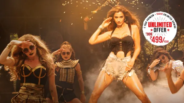 Zoom Zoom – Radhe - Your Most Wanted Bhai | Salman Khan & Disha Patani | Ash King and Iulia Vantur | Sajid-Wajid 