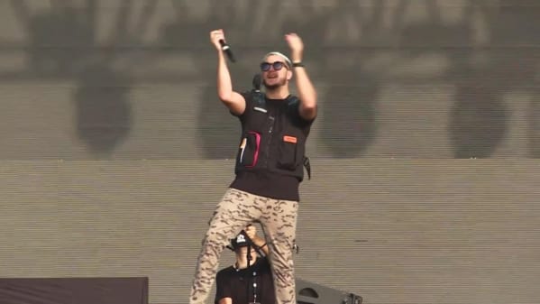 Watch Dj Snake Magenta Riddim Full Music Video Song Online In Hd Zee5 Make social videos in an instant: dj snake magenta riddim