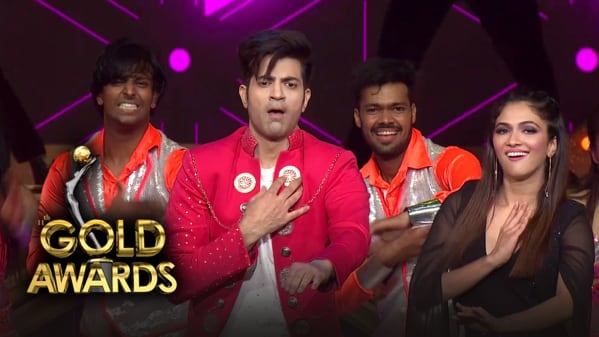 Watch Tv Serial Actors Perform On Zee Gold Awards 2018 Online In Hd Zee5 Star guild awards full show host by kapil sharma and parineeti chopra bollywood award function. zee5