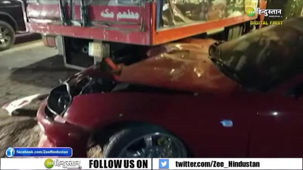 Watch Breaking News Breaking Big Accident With Sania Mirza S Husband Shoaib Malik Car Collided With Truck Vvo Zee5 Latest News A tennis player blazes a trail for indian women. breaking big accident with sania mirza s husband shoaib malik car collided with truck vvo