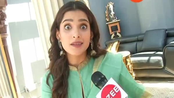 Watch Breaking News Spotlight Priya Bapat On City Of Dreams Web Series Bold Scene Zee5 Latest News City of dreams is rated at 7.1/10 on imdb. spotlight priya bapat on city of dreams web series bold scene