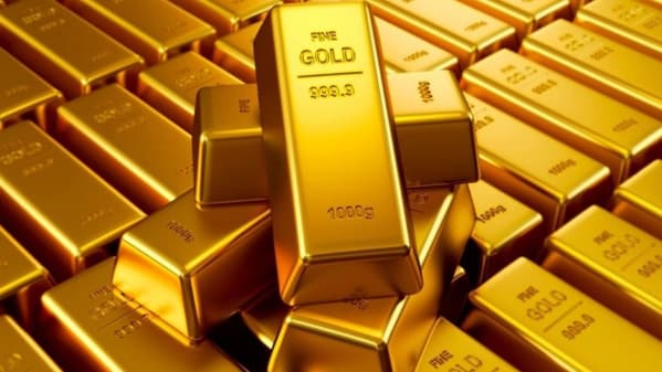 Watch Breaking News Solapur Crime Police Seize Gold Worth Rs 3 Crore Zee5 Latest News The chief minister lauded the solapur police for their measures in improving the conviction rate. zee5