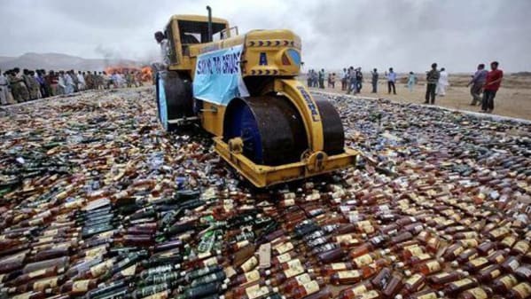 Watch Breaking News It Is Not Possible To Lift Alcohol Ban From Gujarat Pradipsinh Jadeja Zee5 Latest News The ban was more of an authoritarian kind by the then government of gujarat is a bit disturbing now. zee5