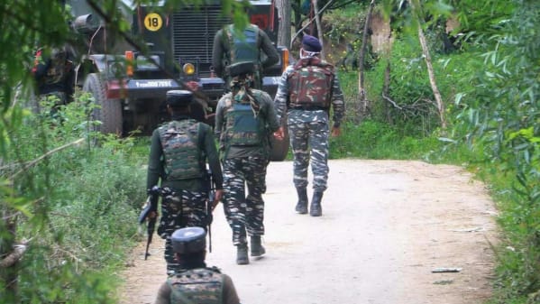 Watch Breaking News Jammu kashmir 1 Militant gunned down in an encounter in Batmaloo  area srinagar | ZEE5 Latest News