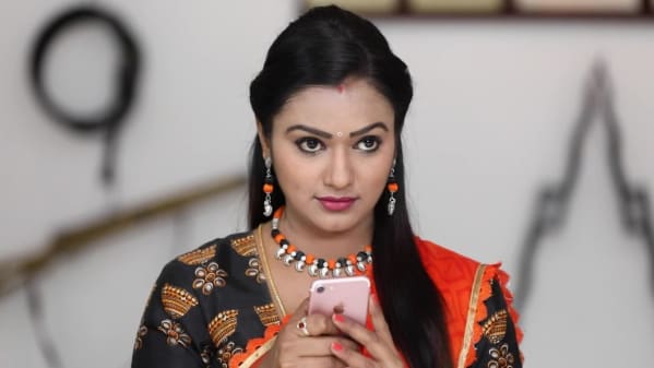 Watch Oru Oorula Oru Rajakumari Nov 28 2018 Full Episode Online In Hd Zee5 Free oru oorula oru rajakumari premiere episode 632 preview sep 18 2020 before zee tamil mp3.
