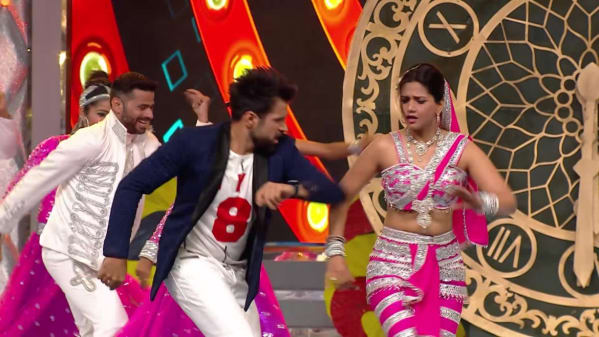 Watch Umang 2019 Jan 31 2019 Full Episode Online In Hd Zee5 Ssr movies march 31, 2020. zee5