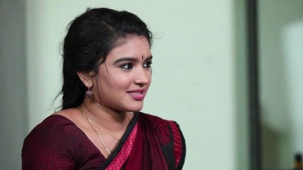 Watch Sembaruthi May 2 2019 Full Episode Online In Hd Zee5 It is a remake of muddha mandaram, a serial in zee telugu.