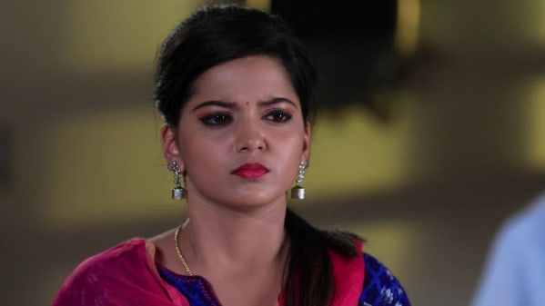 Schauen Sie Rama And Janaki Try To Locate The Culprits Jodi Hakki Highlights Online In Hd Nur Auf Zee5 Janaki hears the villagers' request and immediately takes action. zee5