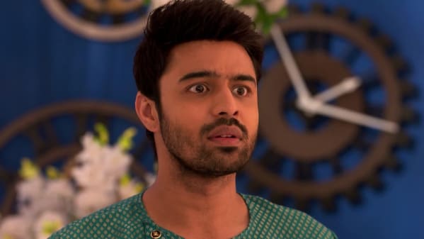 Watch Yeh Kahan Aa Gaye Hum Aug 1 2019 Full Episode Online In Hd Zee5 In Watch online episodes of yeh kahan aa gaye hum below. zee5