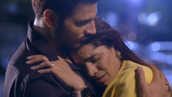 Watch Kumkum Bhagya Aug 29 2019 Full Episode Online In Hd Zee5 Later, disha visits pragya and tells her what happened between her, alia and purab.