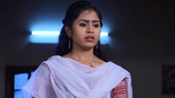 Watch Radhamma Kuthuru Dec 30 2019 Full Episode Online In Hd Zee5 Soul (2020) full online free with english subtitles. akshara returns home radhamma kuthuru