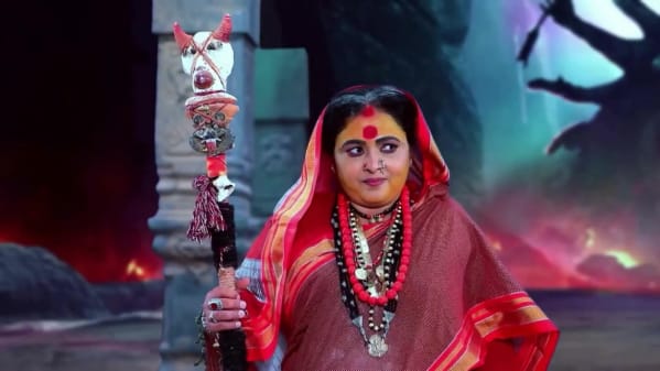 Watch Nagini Oct 13 2020 Full Episode Online In Hd Zee5 In For more latest updates connect with us on social media. zee5