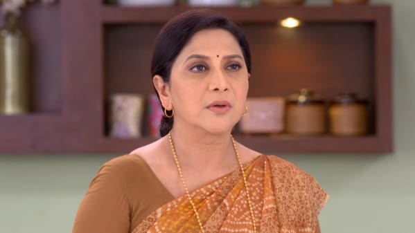 Watch Agga Bai Sasubai Nov 8 2019 Full Episode Online In Hd Zee5 Julun yeti reshimgaathi episode 335 december 10 update zee marathi serial. zee5