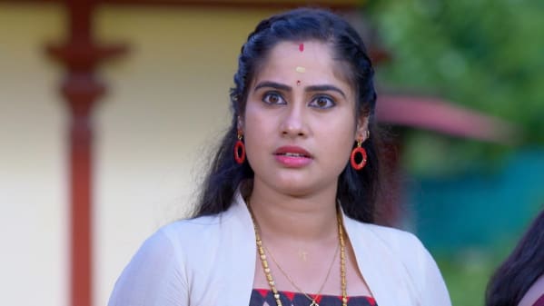 Watch Karthika Deepam Sep 10 2020 Full Episode Online In Hd Zee5 In Tamil You can watch all episodes of including today episode of karthika. zee5