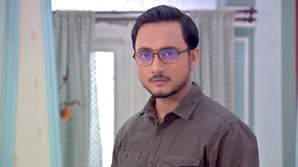 Watch Alo Chhaya Aug 7 2020 Full Episode Online In Hd Zee5 The two kids get along and alo passes on to chhaya all. zee5