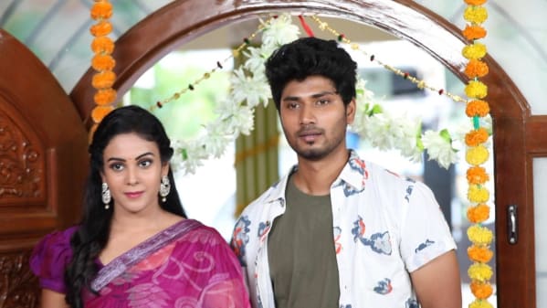 Watch Rettai Roja Sep 8 2020 Full Episode Online In Hd Zee5 In Rettai roja serial today full episode 18/01/2021 😎 | full episode rettai roja review zee tamil. zee5
